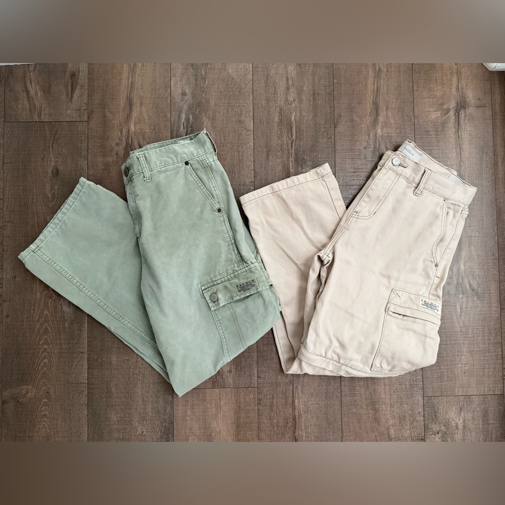2 pairs of Men’s PacSun Baggy Cargo Pants